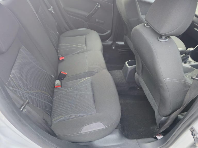 2013 Peugeot 208 1.2 VTi Active 5dr HATCHBACK PETROL Manual
