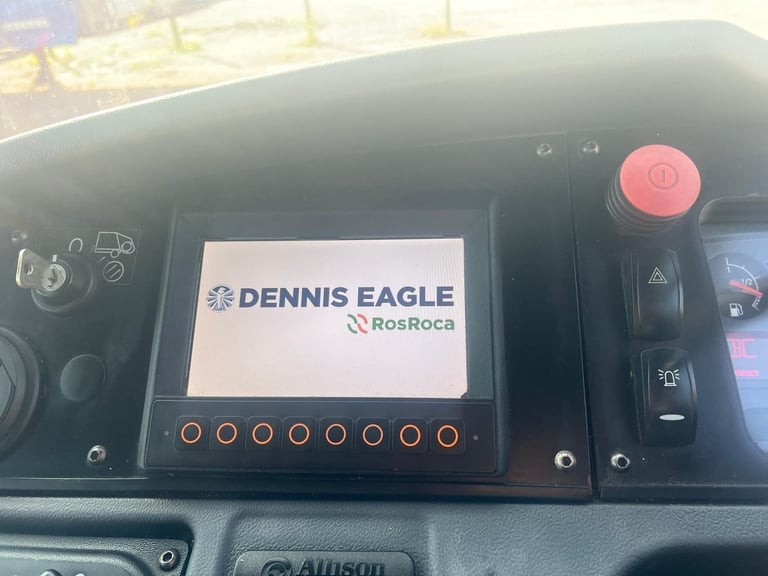 DENNIS ELITE 6 (6) 18 TONNE REFUSE TRUCK 4X2 