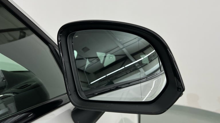 2024 Volvo XC40 Plus, B4 Mild hybrid, Petrol, Dark Estate Petrol Automatic