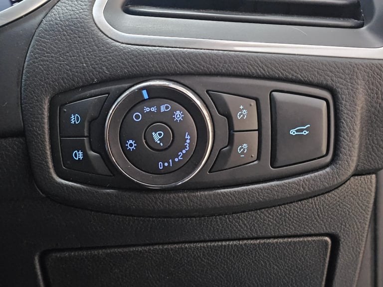 2016 Ford Edge 2.0 TDCi 210 Titanium 5dr Powershift ESTATE Diesel Automatic