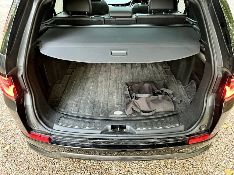 2023 Land Rover Discovery Sport 1.5 P300e R-Dynamic SE 5dr Auto [5 Seat] ESTATE PETROL/ELECTRIC A...
