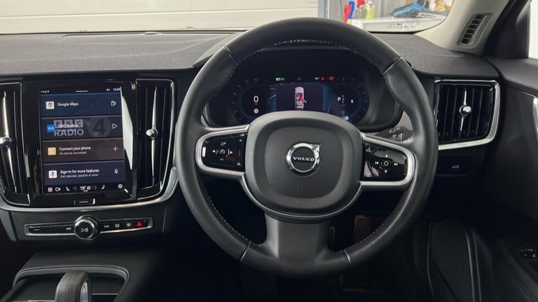 2021 Volvo V90 Momentum, B4 mild hybrid Estate Petrol Automatic
