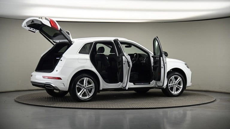 2024 Audi Q5 2.0 TFSIe 50 S line SUV 5dr Petrol Plug-in Hybrid S Tronic quattro Euro 6 ( SUV Petr...