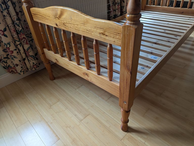 Pine Bunk Beds