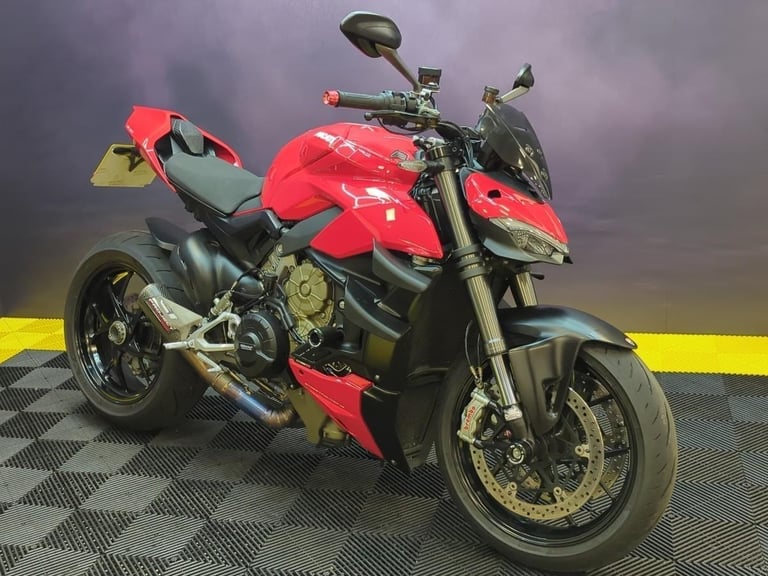 Ducati StreetFighter V4 2020 Excellent Condition FSH
