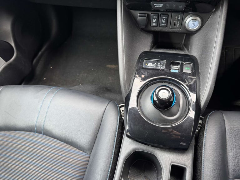 2022 Nissan Leaf Leaf N-Connecta 5dr Hatchback Electric Automatic