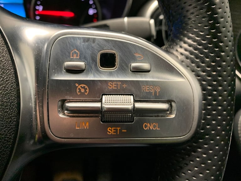 2020 Mercedes-Benz GLC 2.0 GLC220d AMG Line SUV 5dr Diesel G-Tronic+ 4MATIC Euro 6 (s/s) (194 ps)...