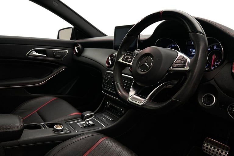 2015 Mercedes-Benz CLA 2.0 CLA45 AMG Coupe SpdS DCT 4MATIC Euro 6 (s/s) 4dr SALOON Petrol Automatic