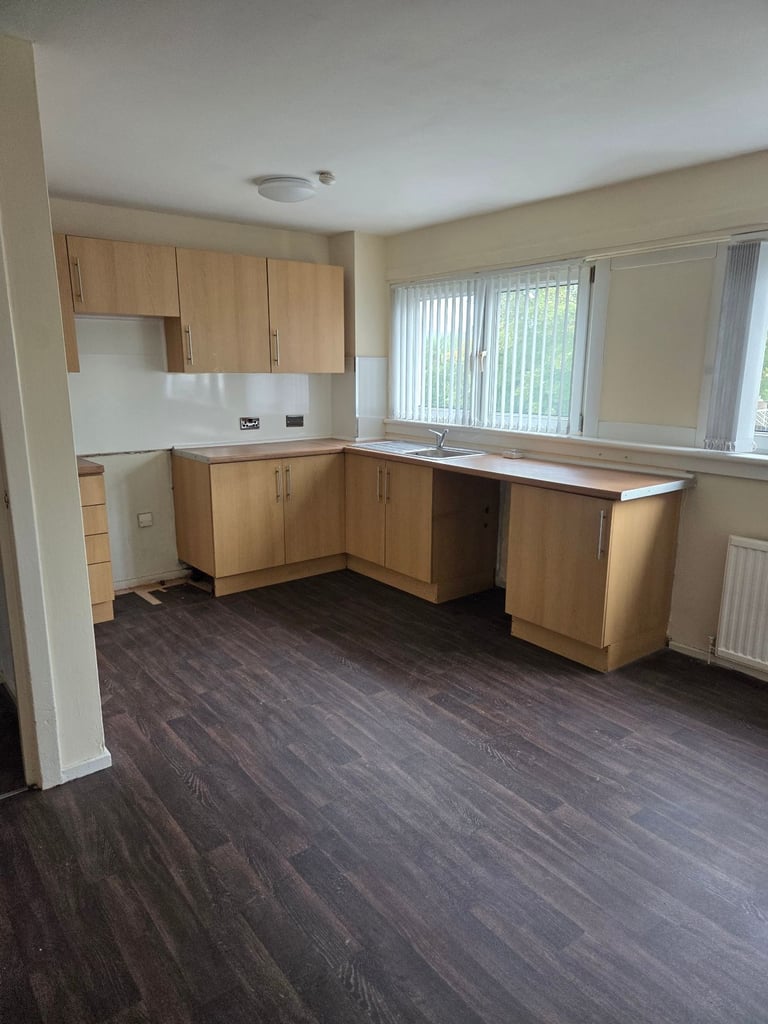 4 Bedroom Family Home