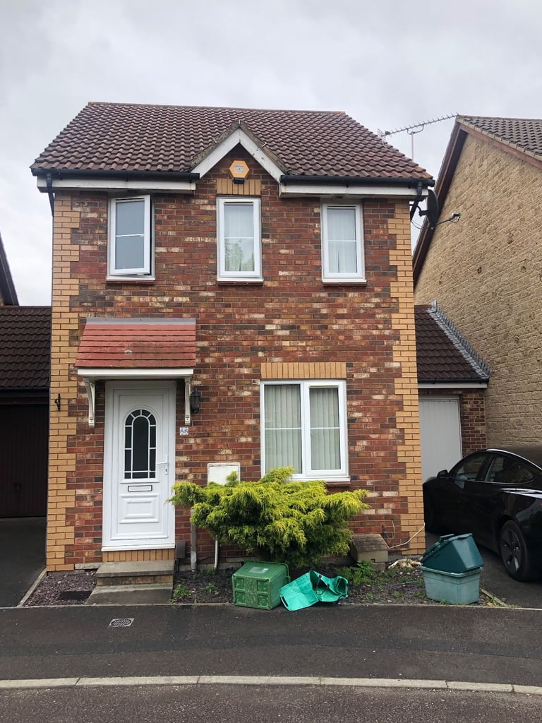 3 bedroom detached house in Bradley Stoke