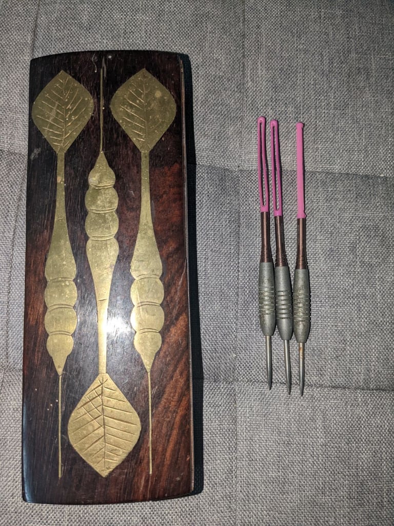 image for JOHN LOWE original 21gram tungsten darts from late70s -early 80s