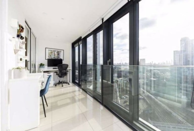 Large Ensuite Room 20 Minutes to Central London