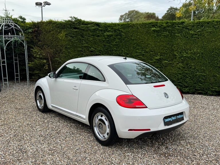 2012 Volkswagen Beetle beetle design tsi s-a Hatchback Petrol Automatic