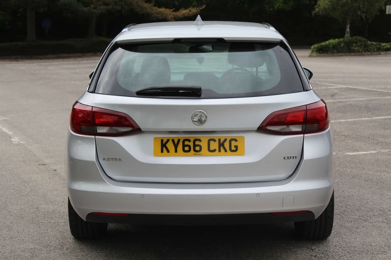 2016 Vauxhall Astra 1.6 Astra Elite Nav CDTi Auto 5dr Estate Diesel Automatic