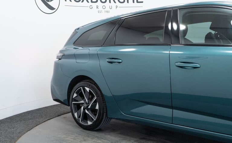 2022 22 PEUGEOT 308 SW 1.2 PURETECH ALLURE PREMIUM ESTATE 5DR PETROL EAT EURO 6 