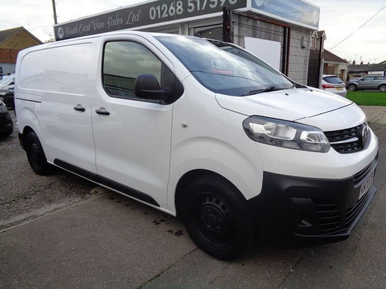 2020 70 VAUXHALL VIVARO 1.5 TURBO D 2700 EDITION PANEL VAN 5DR DIESEL MAN NO VAT