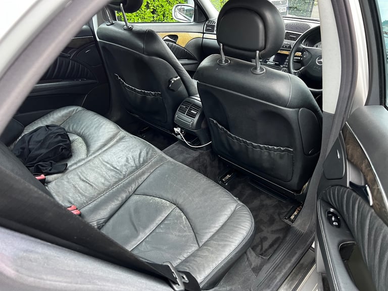 Mercedes-Benz, E CLASS, 2004, Semi-Auto, 3222 (cc)