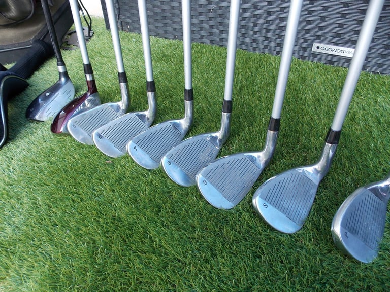 Mens Right Handed Intech Fireline Golf Club Set + Bag