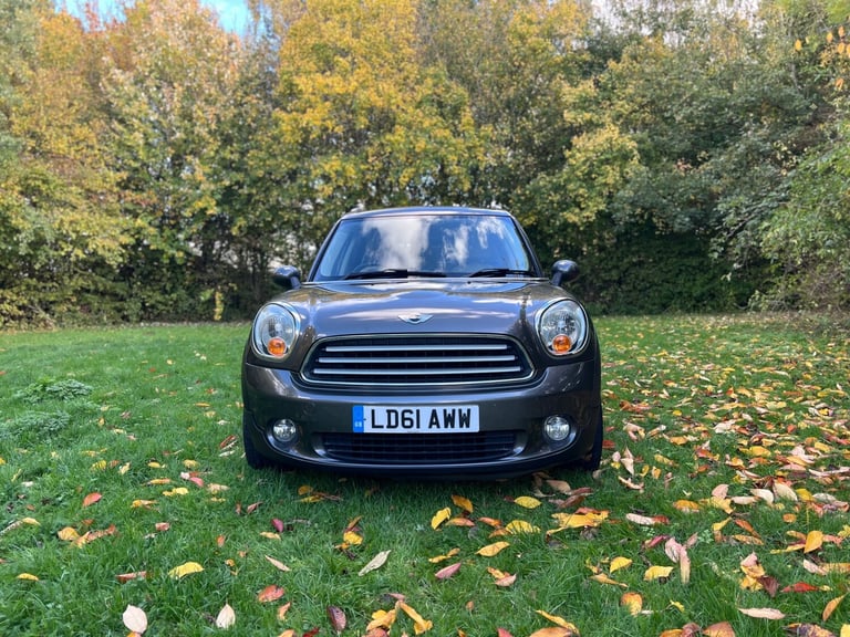 2011 MINI Countryman 1.6 Cooper 5dr Auto HATCHBACK Petrol Automatic