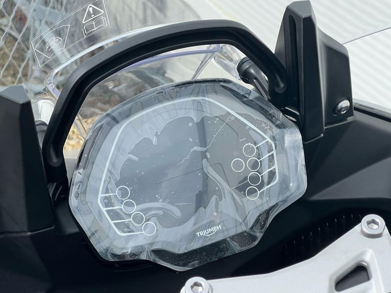 2025 Triumph Tiger Sport 660 STANDARD COLOUR Petrol black 6 Speed