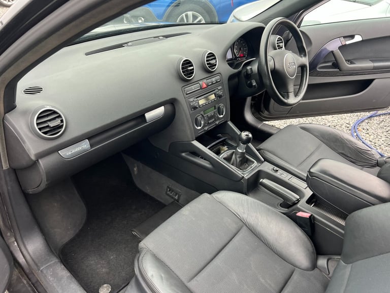 2004 Audi A3 3.2 V6 Quattro Sport 3dr HATCHBACK Petrol Manual