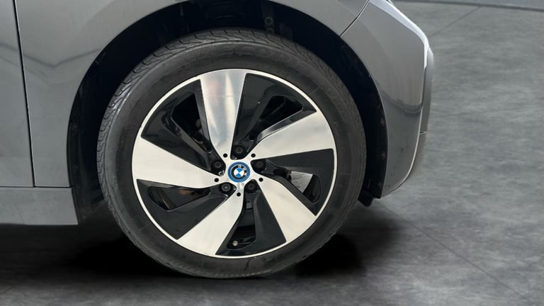 2021 BMW i3 42.2kWh Hatchback 5dr Electric Auto (170 ps) - DRIVING MODES - AIR CON - DA Hatchback...