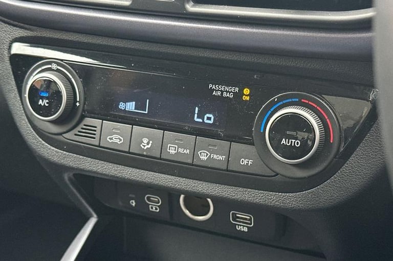 2024 Hyundai i10 1.0 [63] Premium 5dr Auto [Nav] HATCHBACK PETROL Automatic
