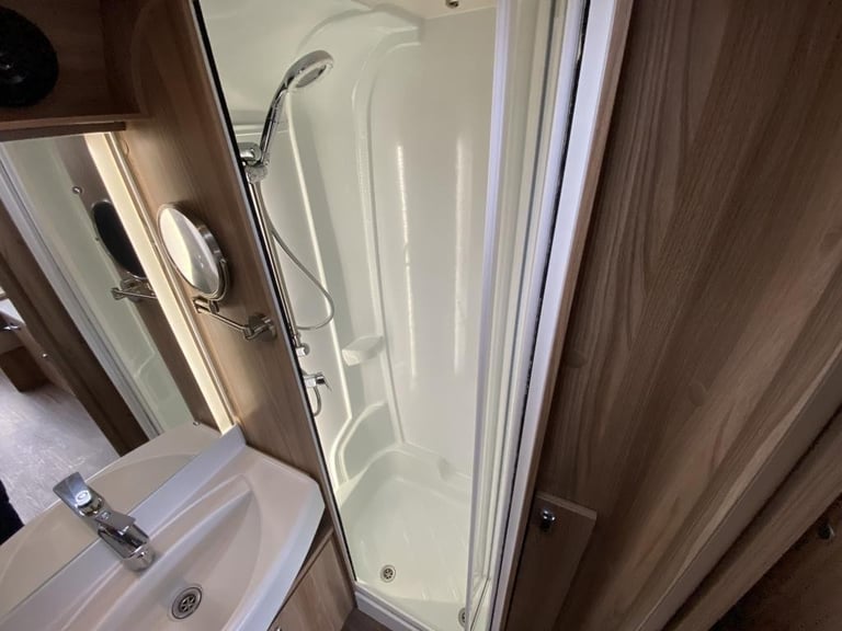 2019 SWIFT ELEGANCE 480 TOURING CARAVAN