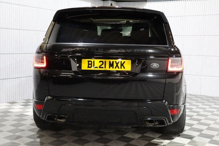 LAND ROVER RANGE ROVER SPORT 3.0 D300 MHEV HSE Silver Auto 4WD Euro 6 (s/s) 5dr
