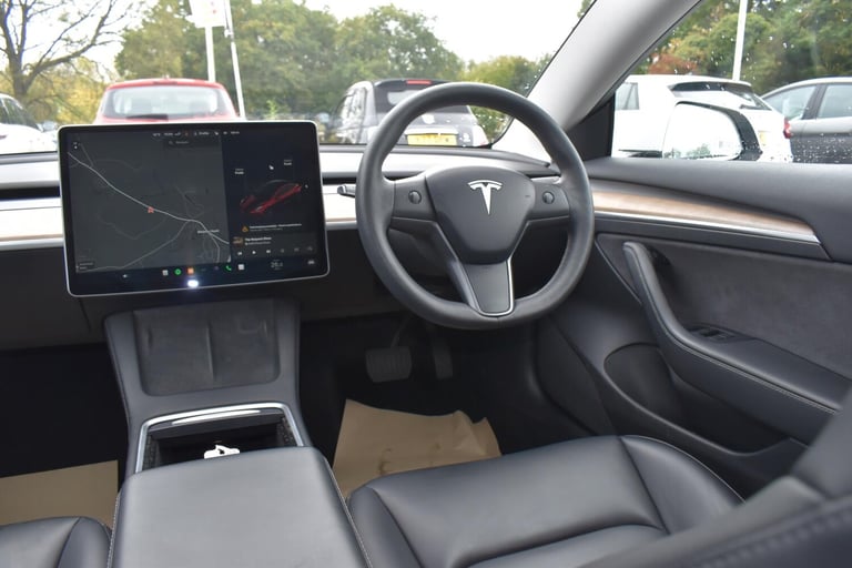 2021 Tesla Model 3 Standard Range Plus Auto RWD 4dr SALOON Electric Automatic