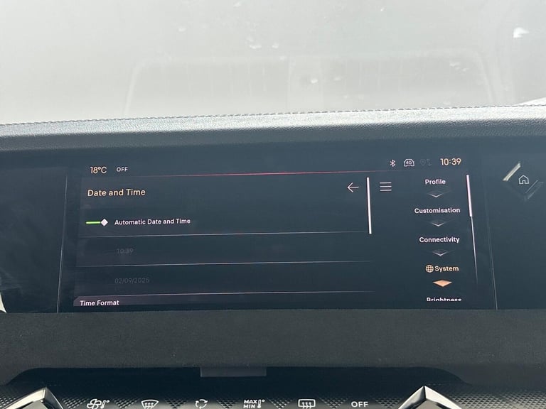 2023 DS Automobiles DS 4 1.6 E-TENSE 12.4kWh Performance Line + EAT8 Euro 6 (s/s) 5dr HATCHBACK P...