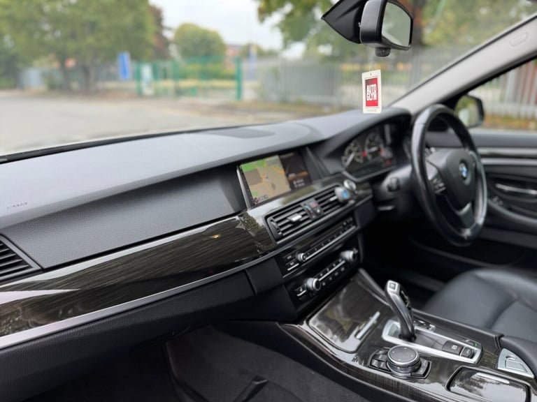 2016 BMW 5 Series 2.0 520d Luxury Touring 5dr Diesel Auto Euro 6 (s/s) (190 ps) Estate Diesel Aut...