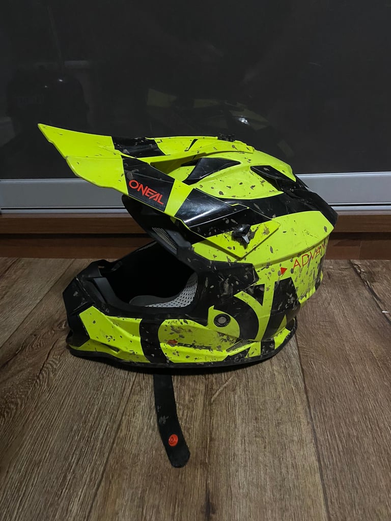 Dirt bike helmets gumtree outlet