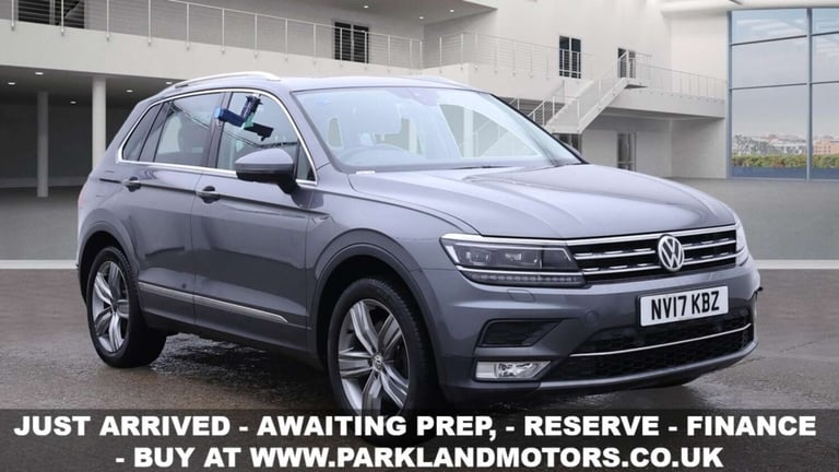2017 Volkswagen Tiguan 2.0 Tiguan SEL TSi BlueMotion Technology 4Motion Semi-Auto 4WD 5dr SUV Pet...