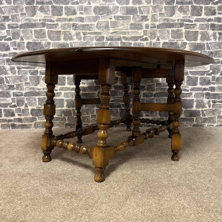 Ercol Oval Drop-Leaf Gateleg Dining Table