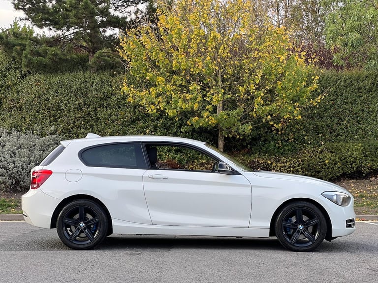 2014 BMW 1 Series 2.0 120d Sport Euro 5 (s/s) 3dr HATCHBACK Diesel Manual