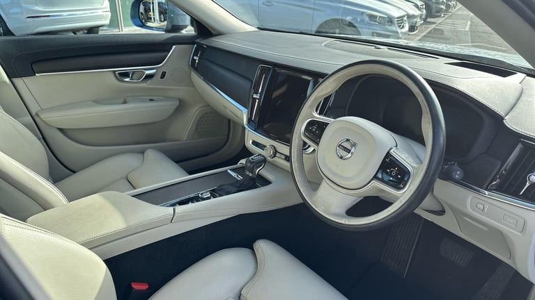 2020 Volvo V90 2.0 D5 Cross Country Plus 5dr AWD Geartronic ESTATE DIESEL Automatic