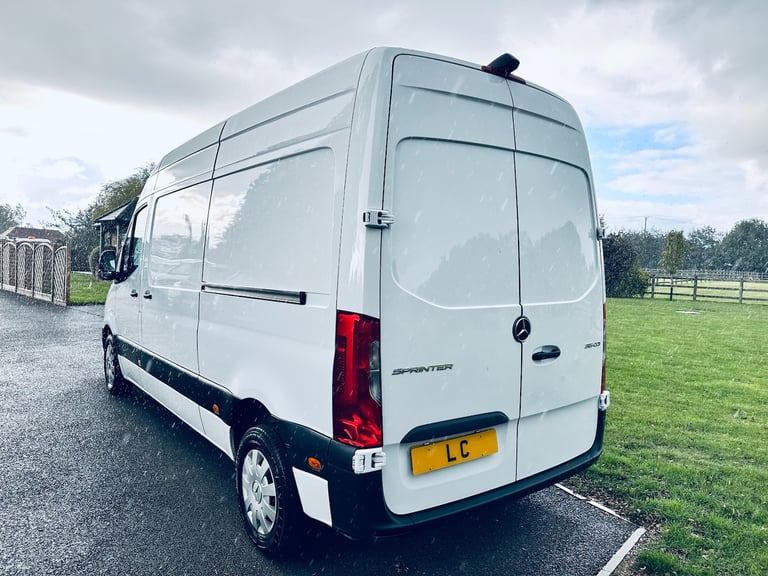 2022 Mercedes-Benz Sprinter 2.0 315 CDI Premium Panel Van 5dr Diesel Manual FWD
