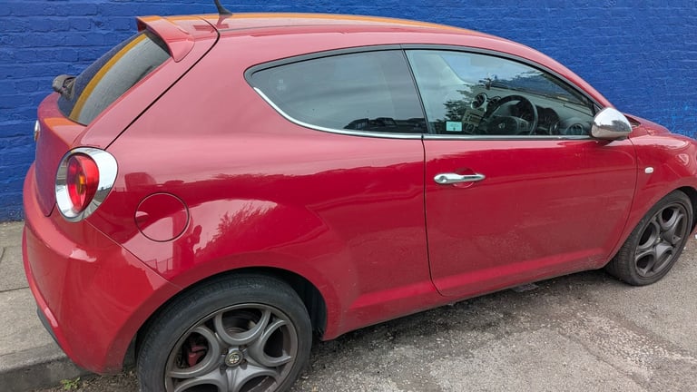 Alfa Romeo, MITO, Hatchback, 2011, Manual, 1368 (cc), 3 doors