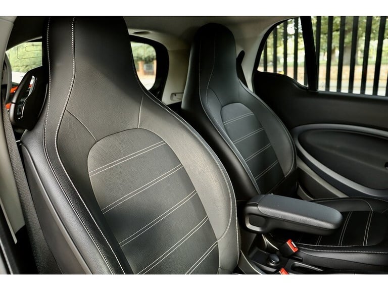 2022 smart fortwo 17.6kWh Prime Exclusive Coupe 2dr Electric Auto (22kW Charger) (82 ps) Coupe El...