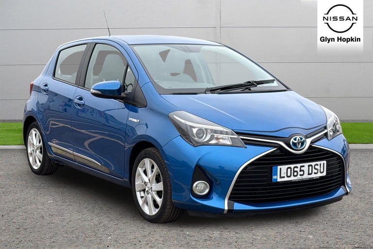 image for 2015 Toyota Yaris 1.5 Hybrid Excel 5dr CVT Hatchback Hybrid Automatic