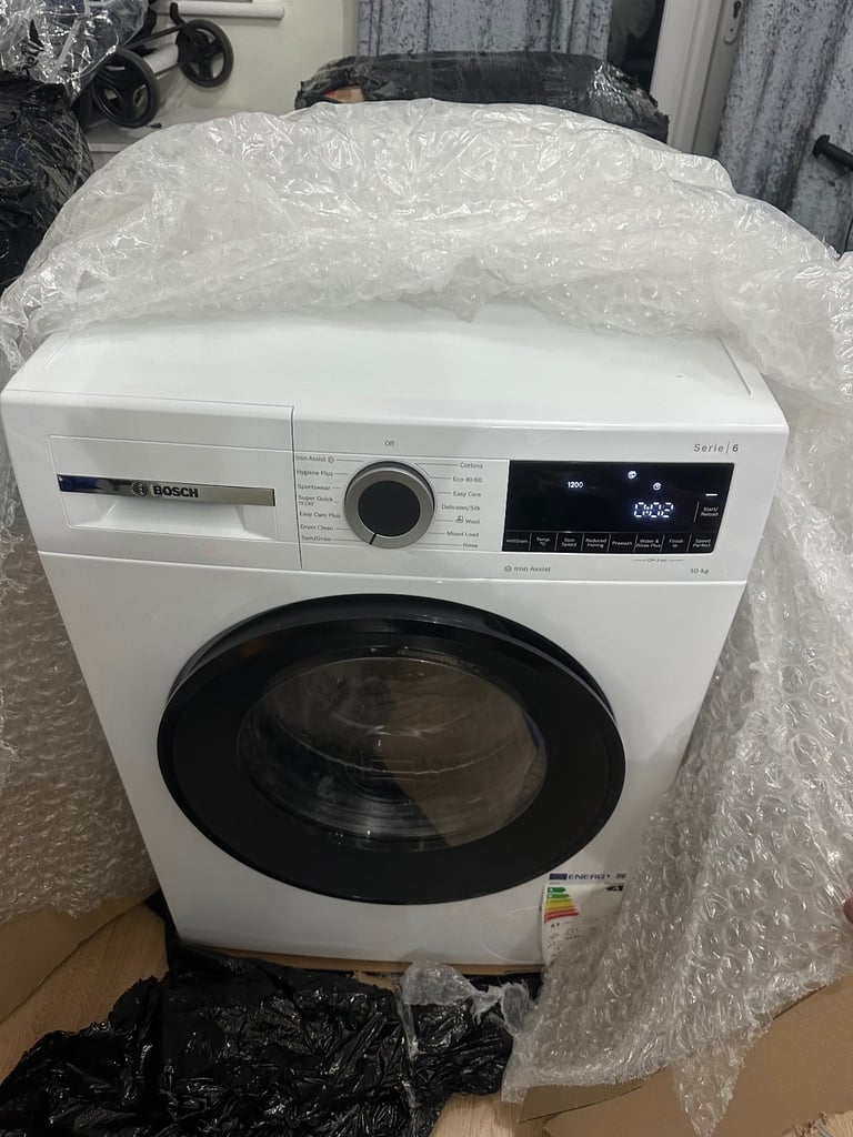 X Display brand new Bosch washing machine 10 kg 
