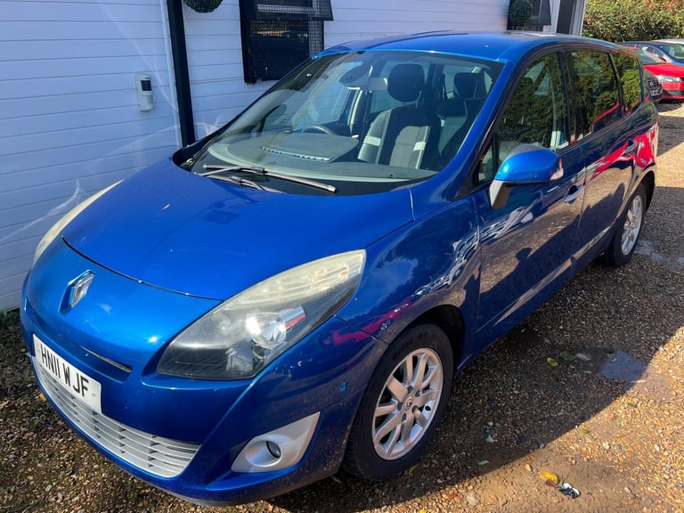 2011 Renault Grand Scenic 1.5 dCi Dynamique TomTom Euro 5 5dr MPV Diesel Manual