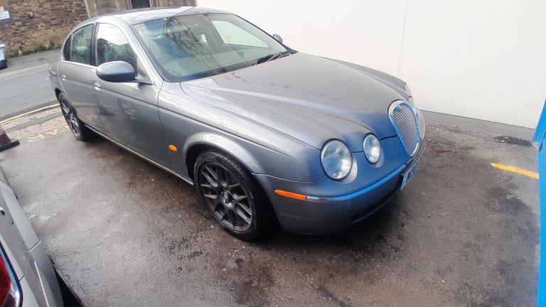 2006 Jaguar S-Type 2.7d V6 SE 4dr Auto SALOON Diesel Automatic