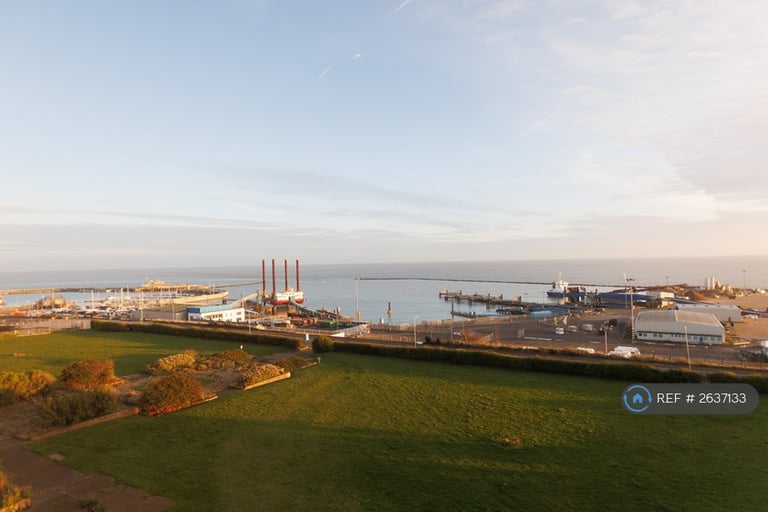 2 bedroom flat in St Augsutines Road, Ramsgate, CT11 (2 bed) (#2637133)