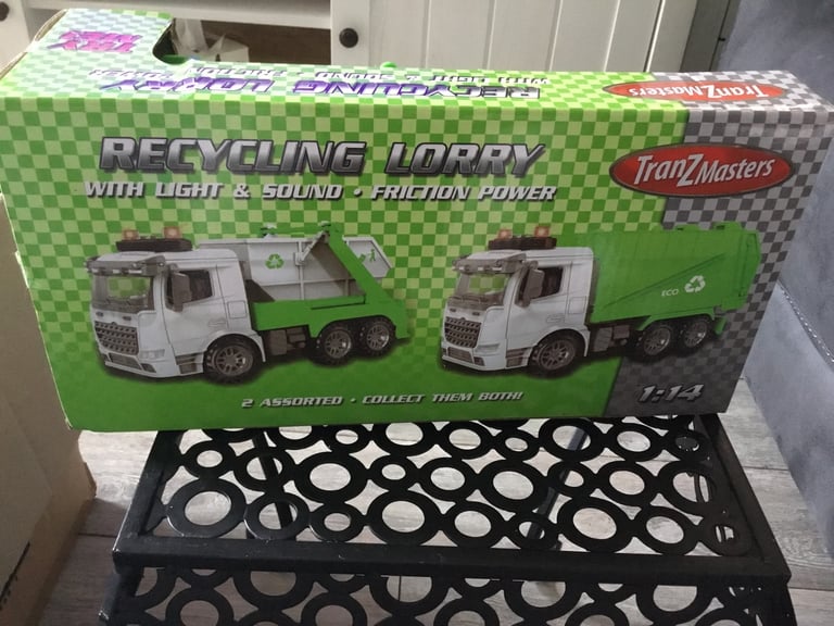 Tranzmasters Recycling Lorry