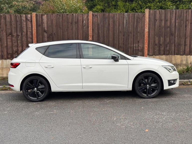 2015 SEAT Leon 1.4 TSI FR Black Technology Euro 6 (s/s) 5dr HATCHBACK Petrol Manual