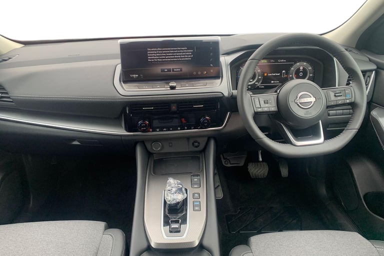 2025 Nissan Qashqai 1.5 E-Power N-Connecta [Glass Roof] 5dr Auto Hatchback Hybrid Automatic