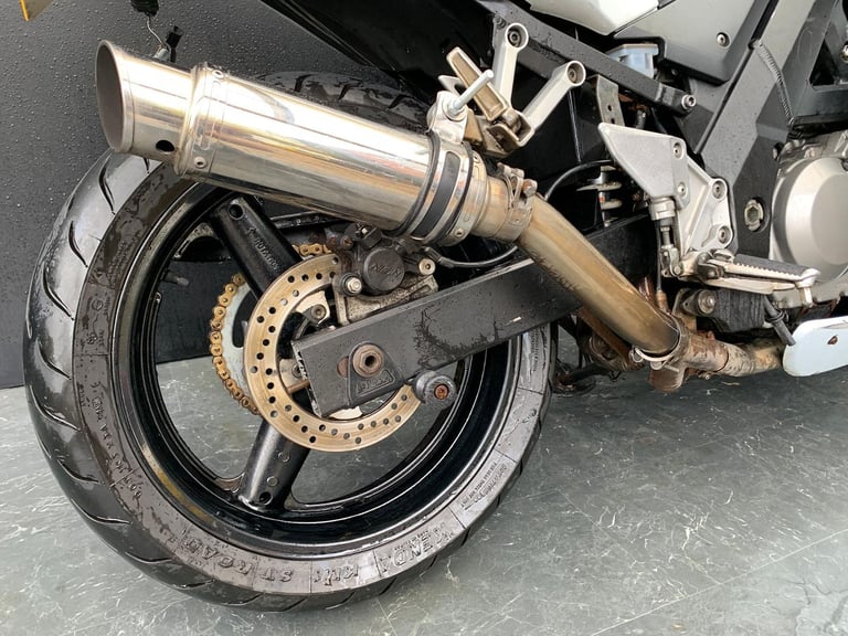 SUZUKI SV 650 PROJECT BIKE HPI CLEAR