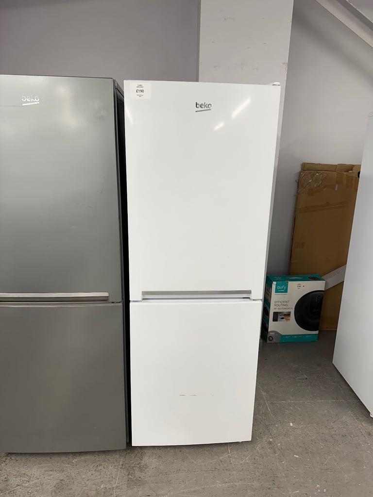 🚚SALE NOW ON🚚BEKO 50/50 FRIDGE FREEZER WITH WARRANTY 